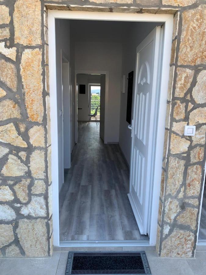 Appartement Vila Fajen Sukosan Exterior photo